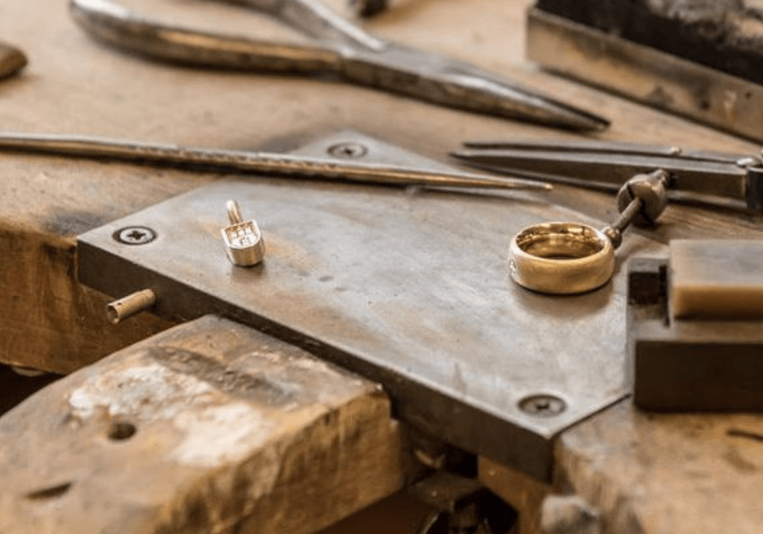 Our Story - Handcrafted jewelry creation